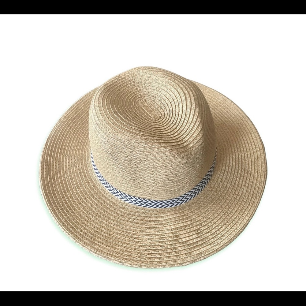 Women's Bermuda Straw sun hat